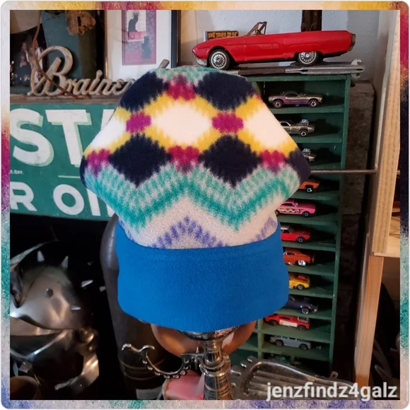 NWOT Patagonia Synchilla Aztec Synchilla Fleece Beanie Hat Timber Twist Small